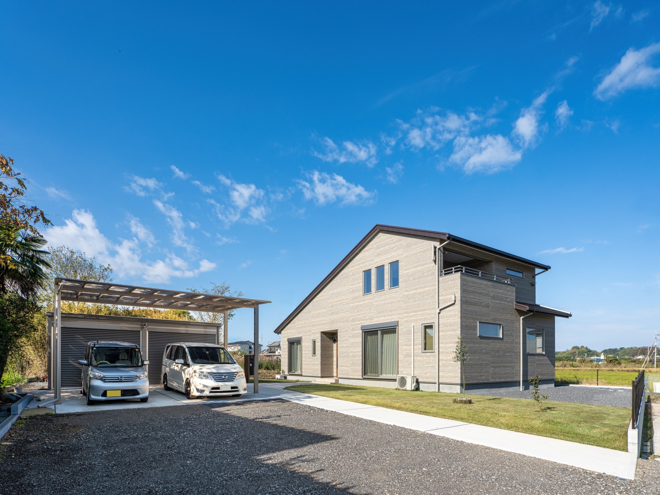 家事も子育ても楽しい回遊動線 新・平屋スタイルの1.5 階建て　－稲敷市O様－　　