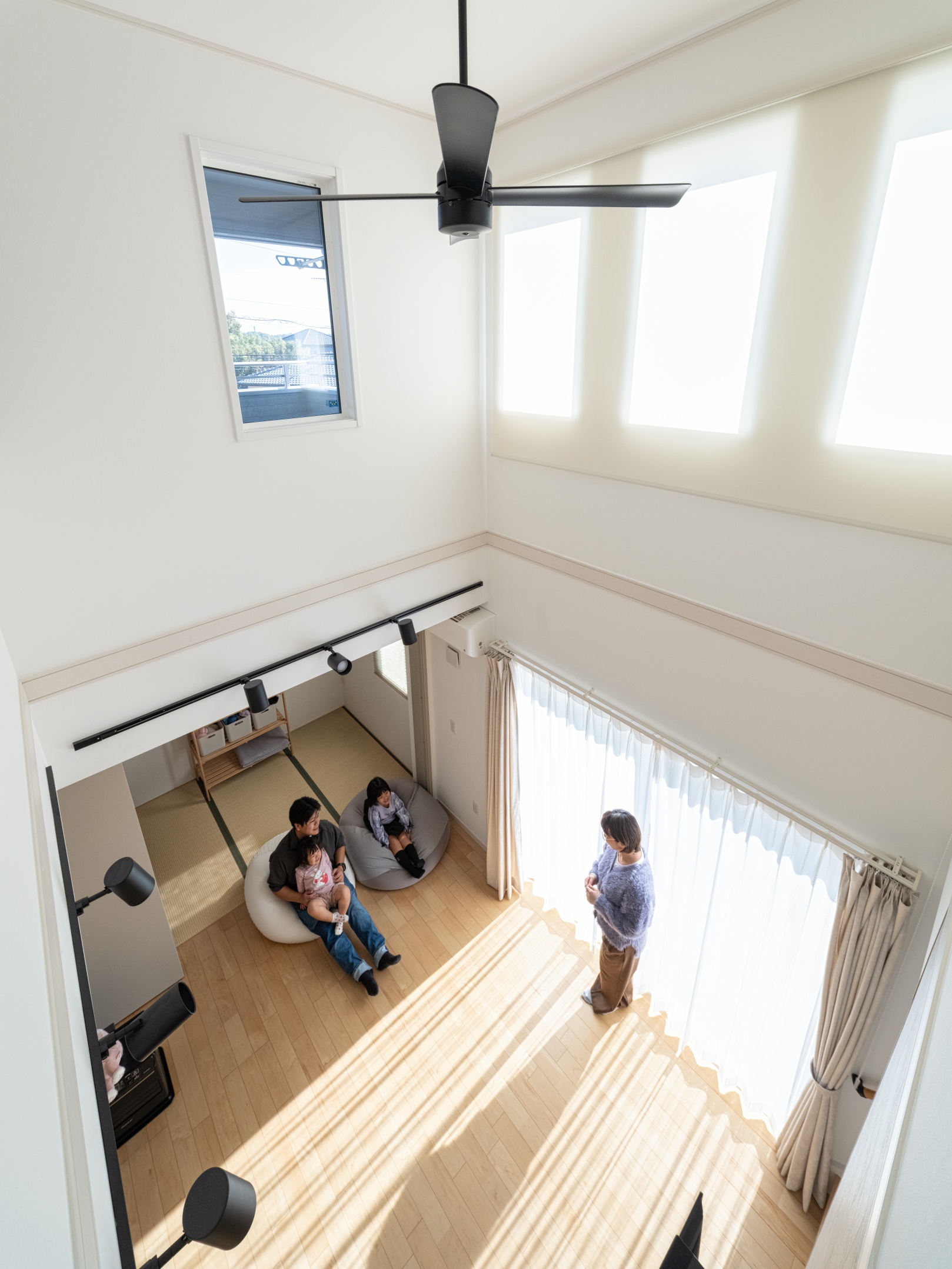 家事も子育ても楽しい回遊動線 新・平屋スタイルの1.5 階建て　－稲敷市O様－　　