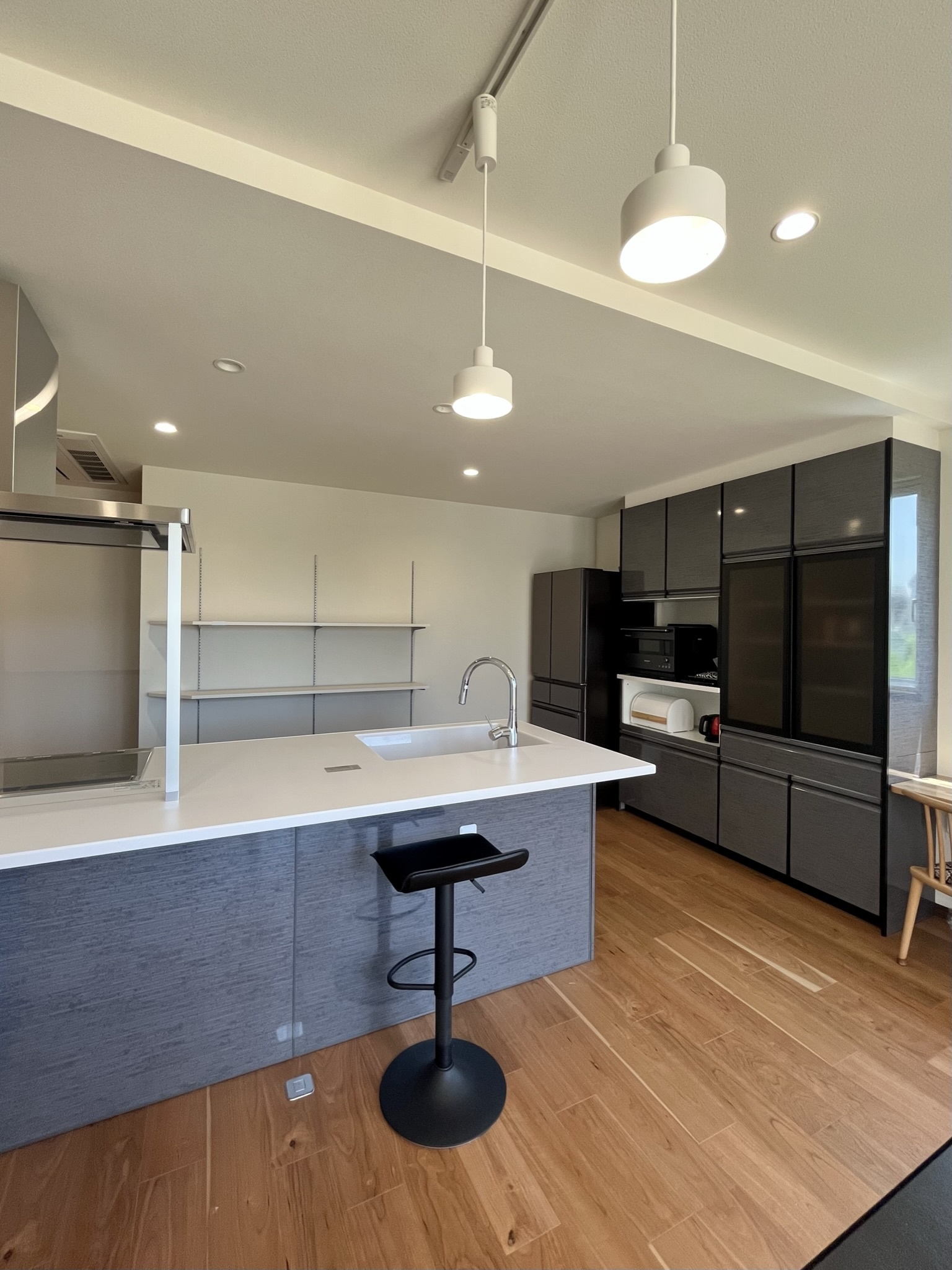 大空間のリビングに集う社員と愉しむ家　－龍ケ崎市　H様－　　